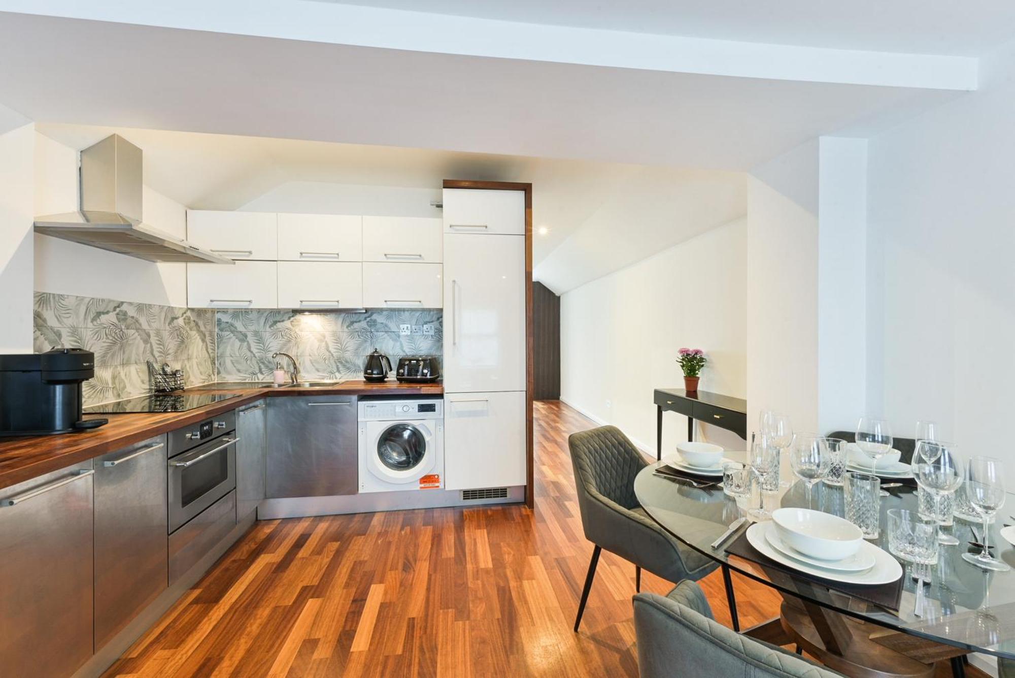 Avari - Hatton Collection Apartment London